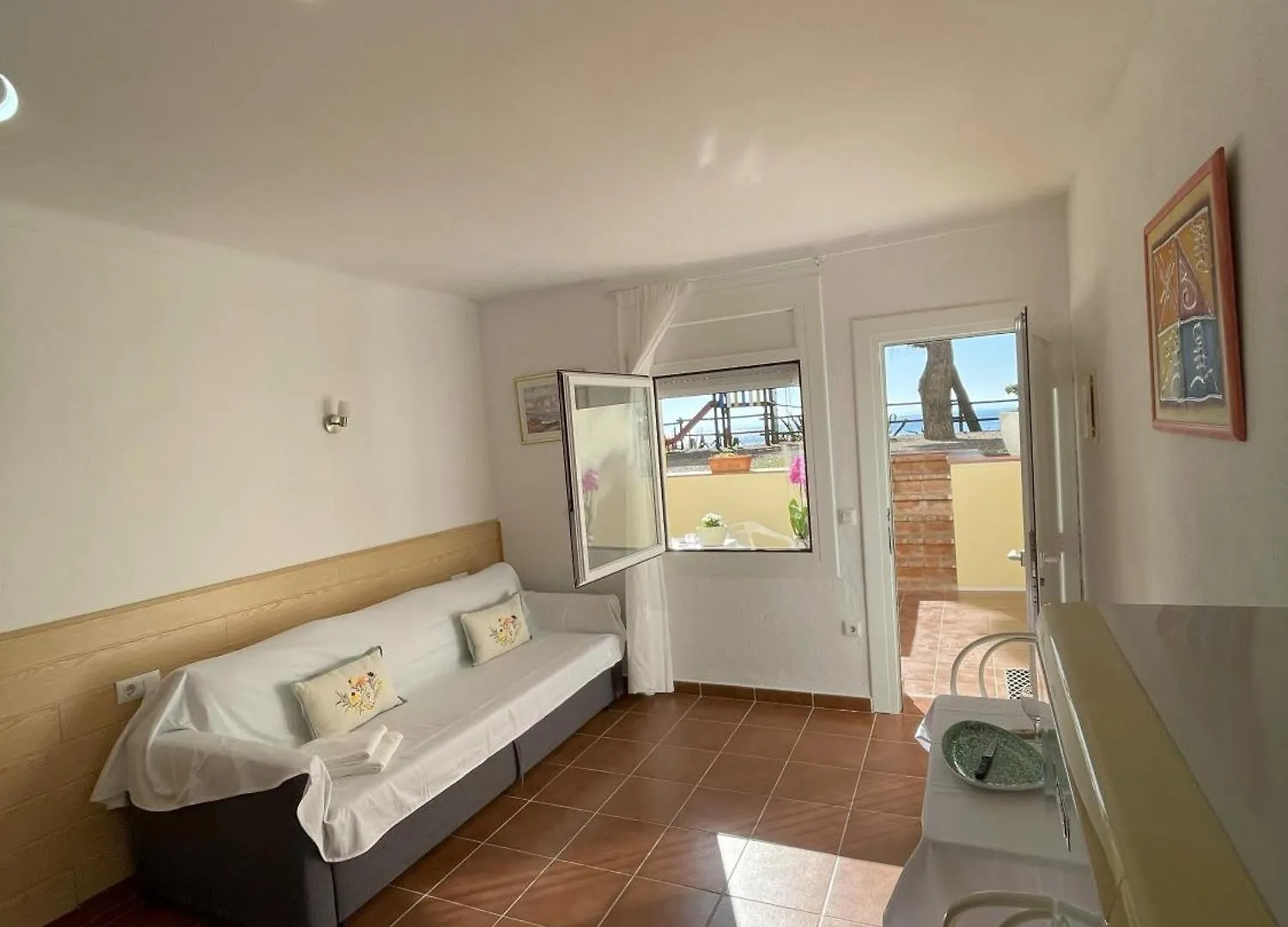 Veuras El Mar - Madrague Beach Studio 21 Apartment Roses